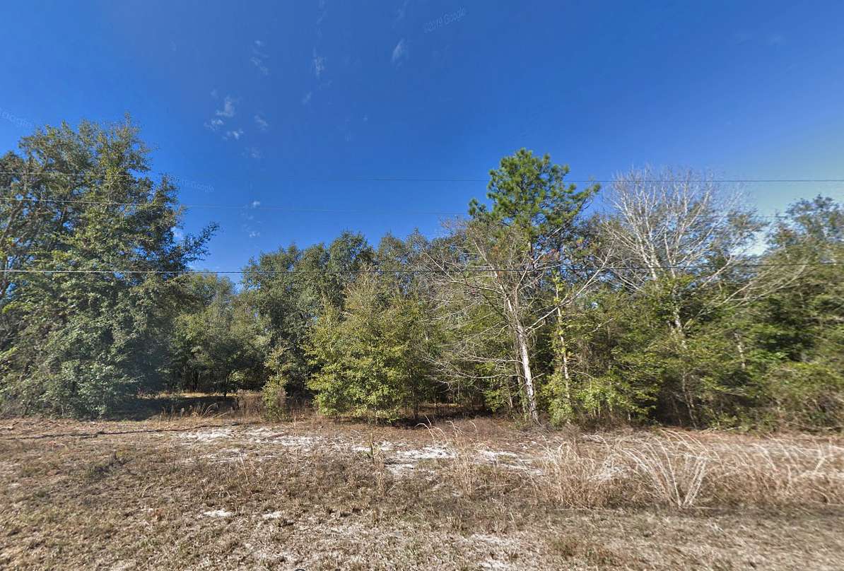 0.22 Acres of Residential Land for Sale in Interlachen, Florida
