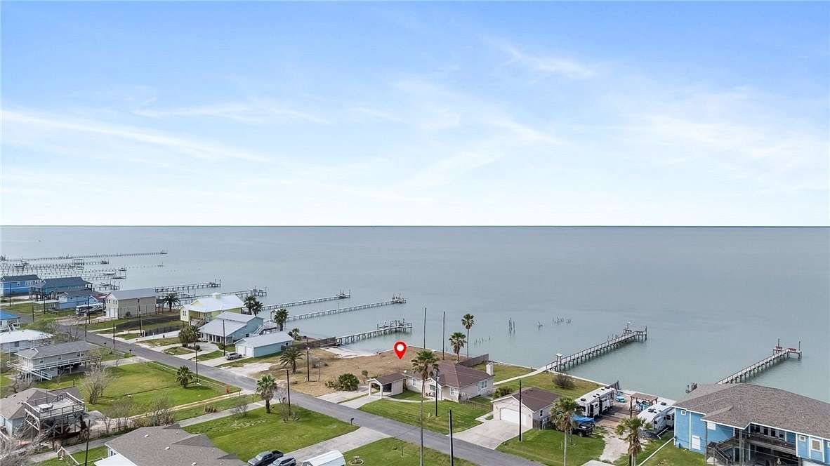 0.25 Acres of Residential Land for Sale in Rockport, Texas