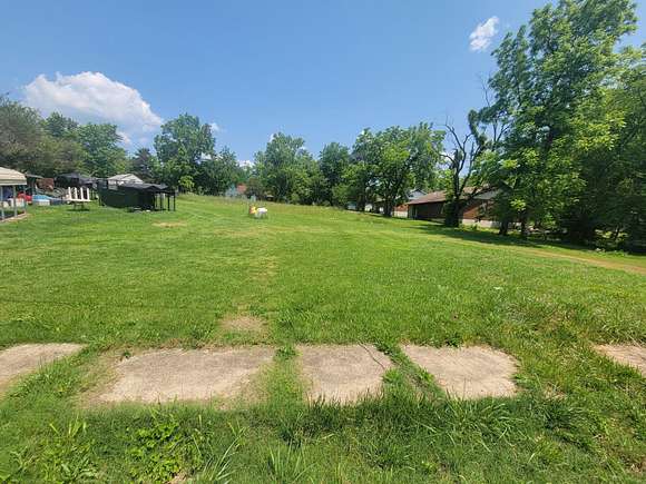 0.44 Acres of Land for Sale in Willow Springs, Missouri