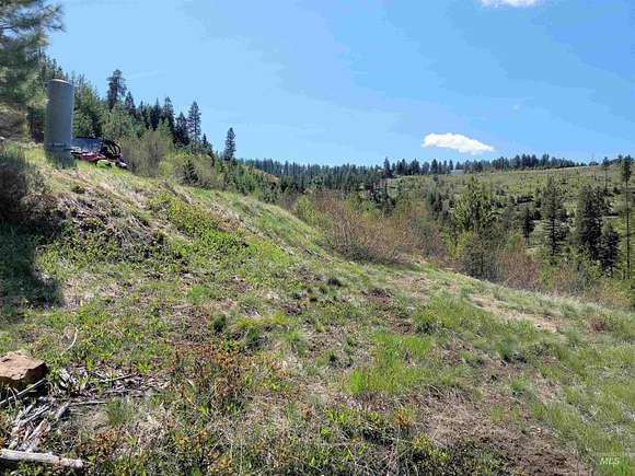 5.9 Acres of Land for Sale in Pomeroy, Washington