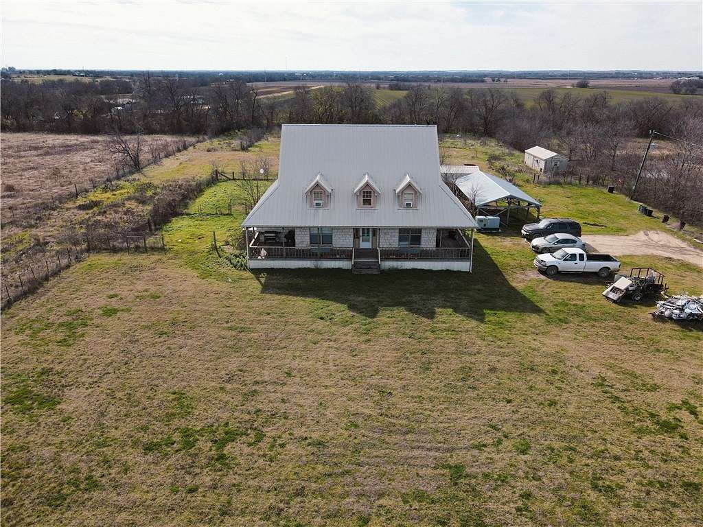 10 Acres of Land with Home for Sale in Temple, Texas