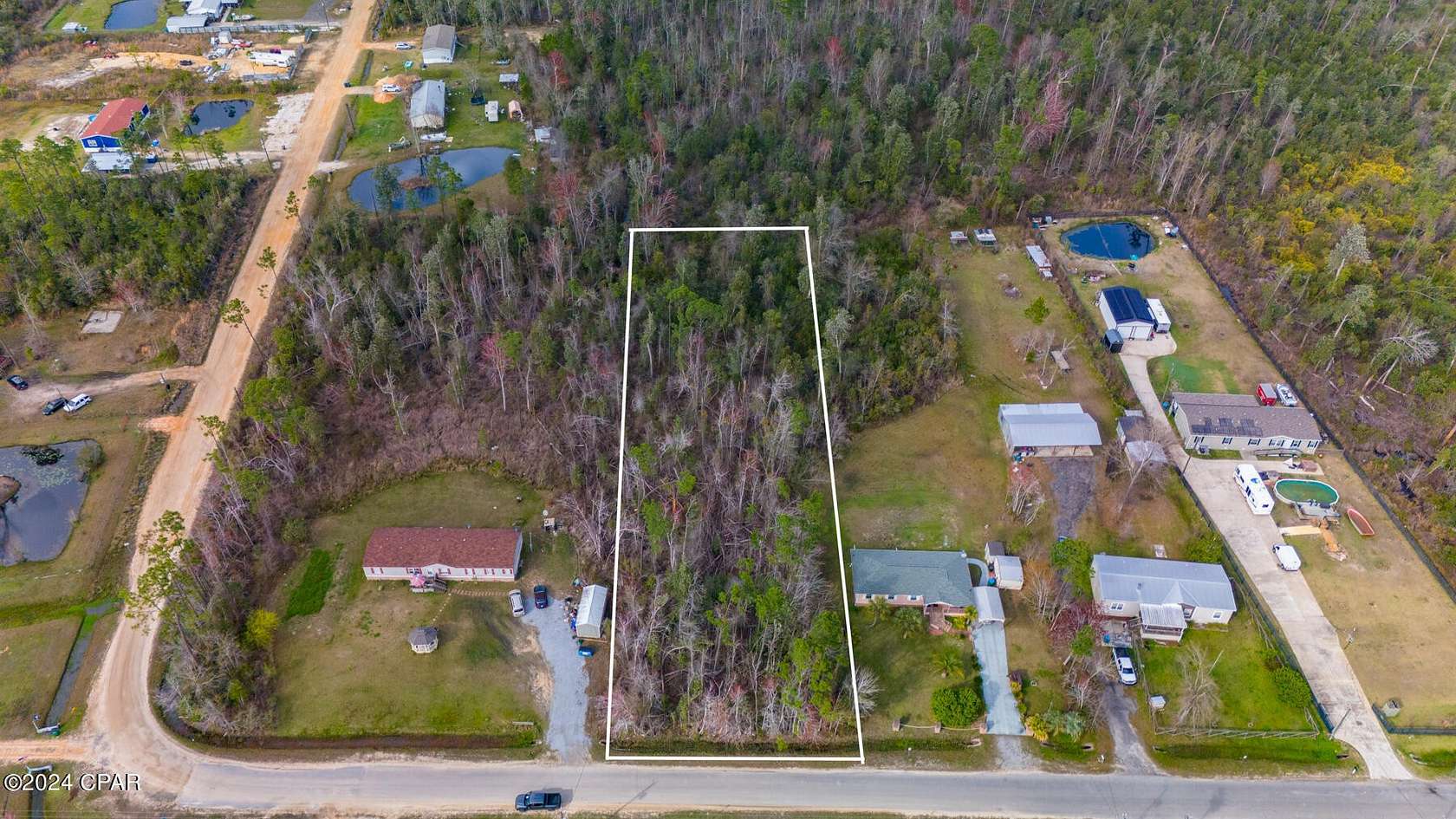 1.1 Acres of Residential Land for Sale in Youngstown, Florida