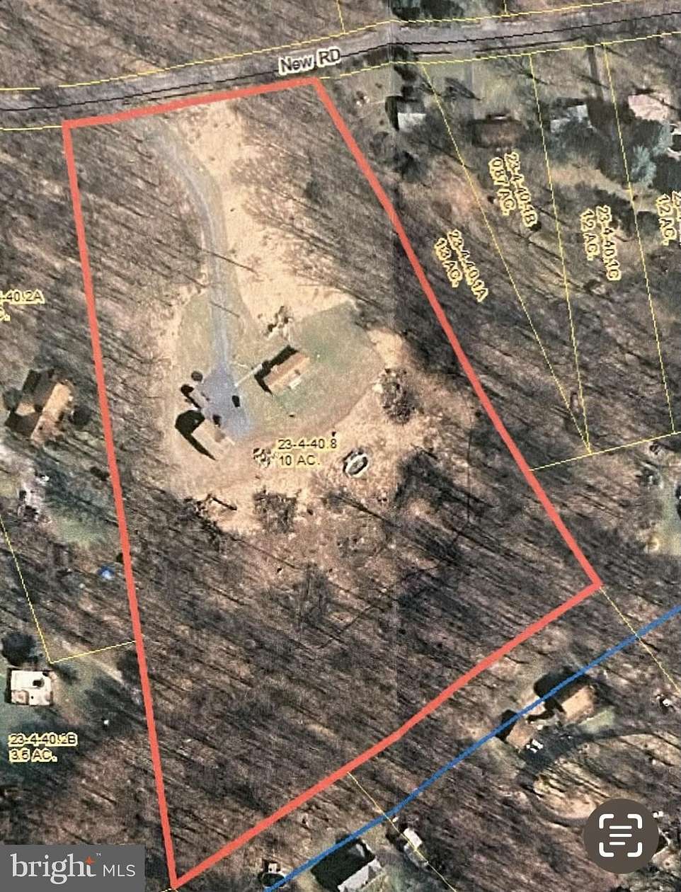 10 Acres of Residential Land with Home for Sale in Elverson, Pennsylvania