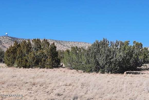 1.5 Acres of Mixed-Use Land for Sale in Seligman, Arizona