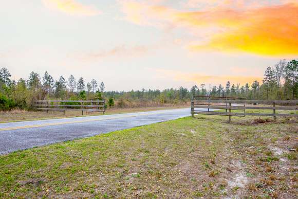 10.1 Acres of Land for Sale in Jasper, Florida