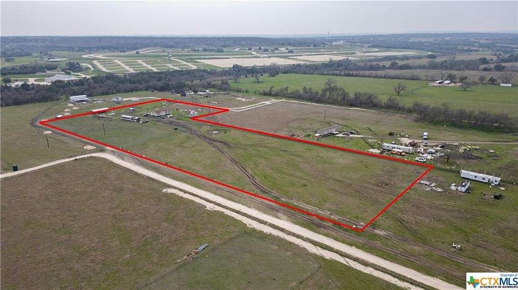 10 Acres of Land for Sale in Florence, Texas