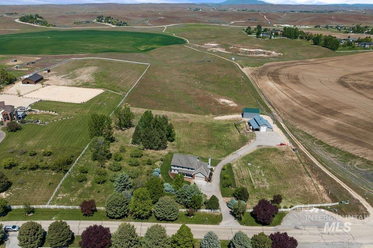 10 Acres of Land with Home for Sale in Star, Idaho