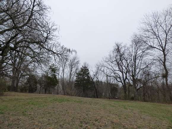 2.737 Acres of Land for Sale in Clarksville, Tennessee