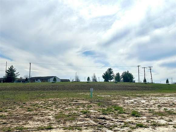 0.51 Acres of Residential Land for Sale in Waterloo, Illinois