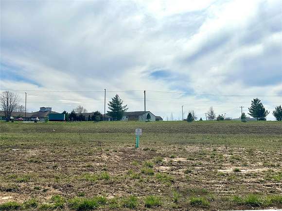 0.5 Acres of Residential Land for Sale in Waterloo, Illinois