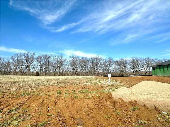 0.51 Acres of Residential Land for Sale in Waterloo, Illinois