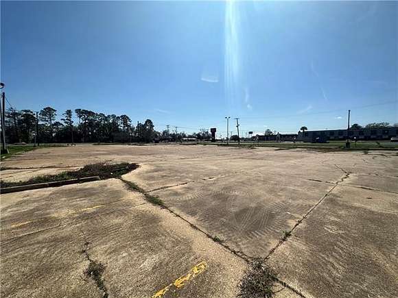 0.94 Acres of Commercial Land for Sale in Alexandria, Louisiana