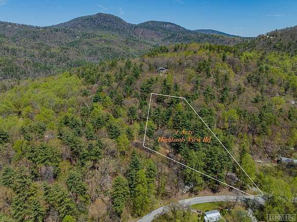 1 Acre of Residential Land for Sale in Highlands, North Carolina