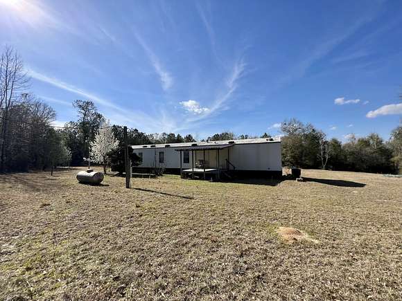 21 Acres of Recreational Land with Home for Sale in Jackson, Alabama