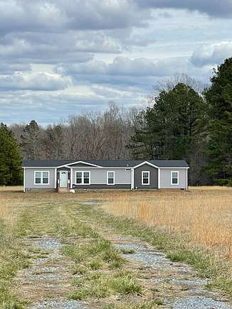 18.4 Acres of Land with Home for Sale in Brookneal, Virginia