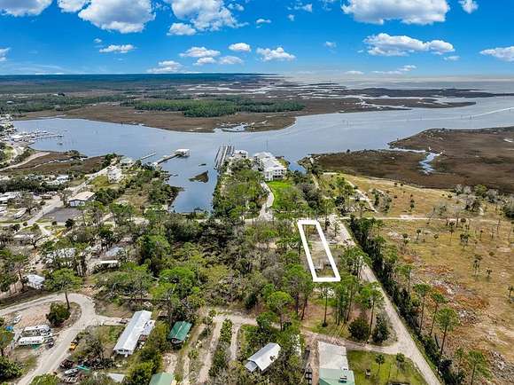 0.25 Acres of Land for Sale in Steinhatchee, Florida