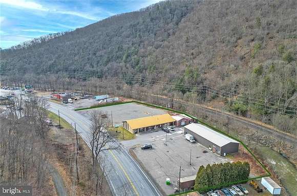 2.2 Acres of Improved Commercial Land for Sale in Tamaqua, Pennsylvania