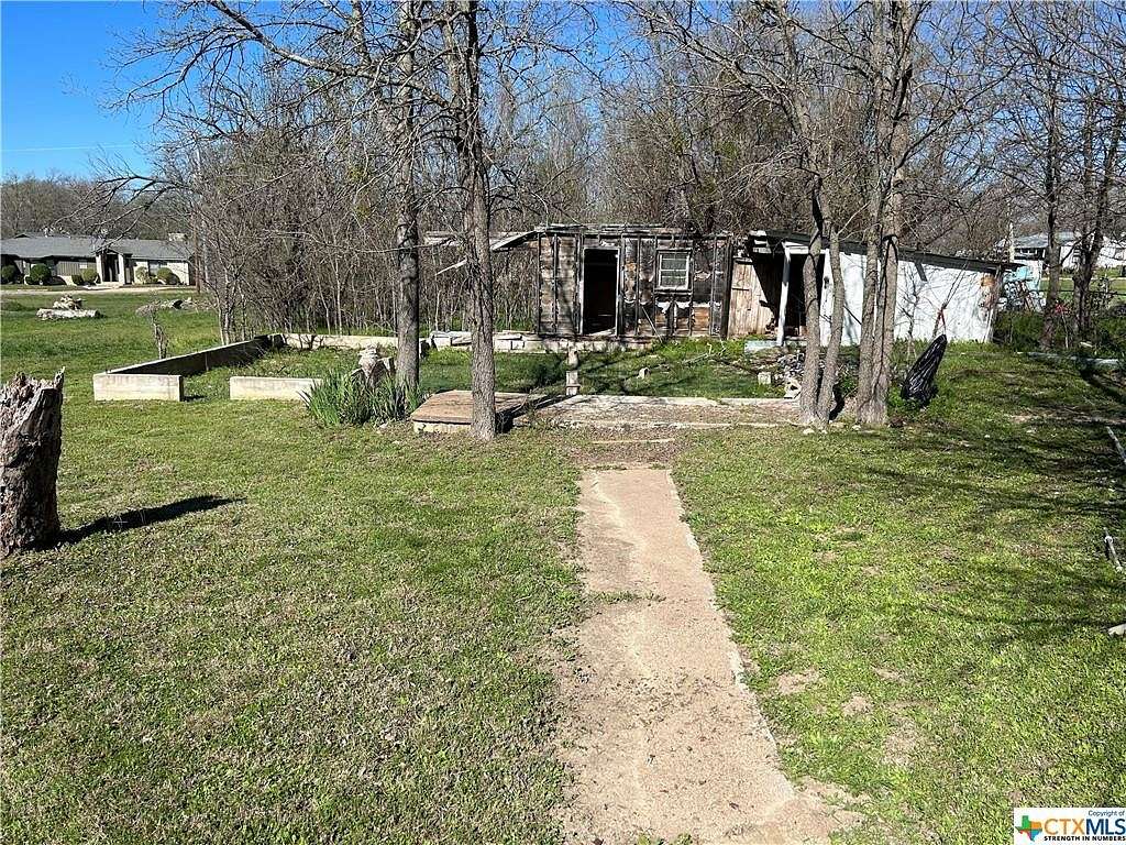 0.32 Acres of Residential Land for Sale in Hamilton, Texas