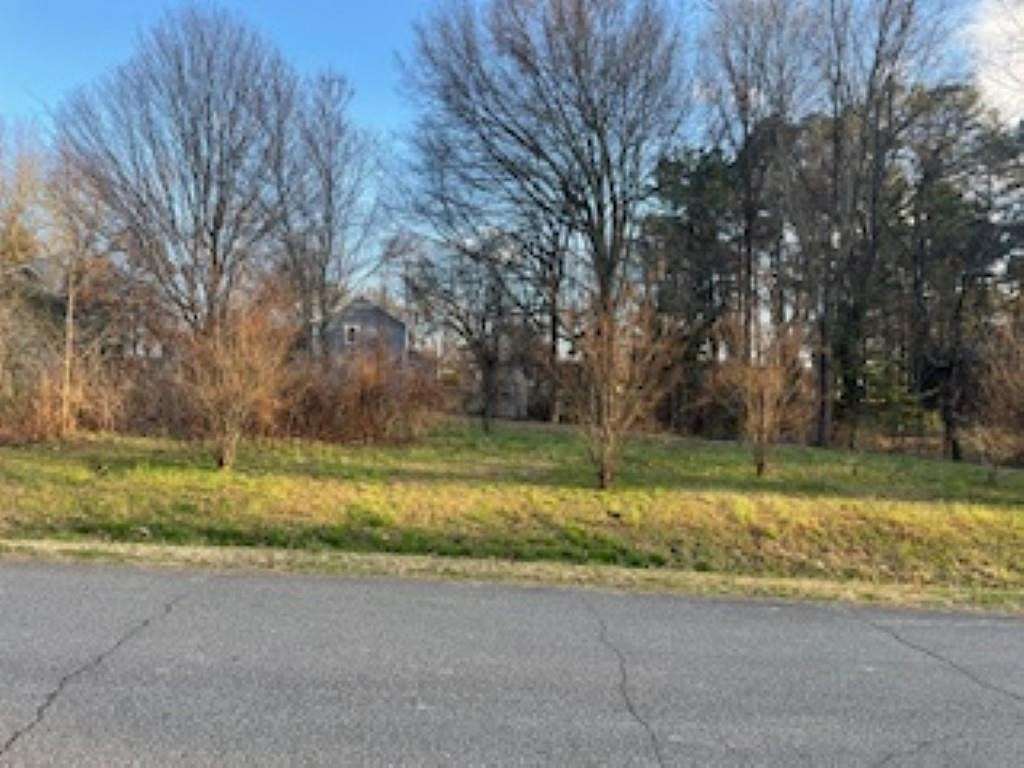 0.57 Acres of Residential Land for Sale in Jackson, Tennessee