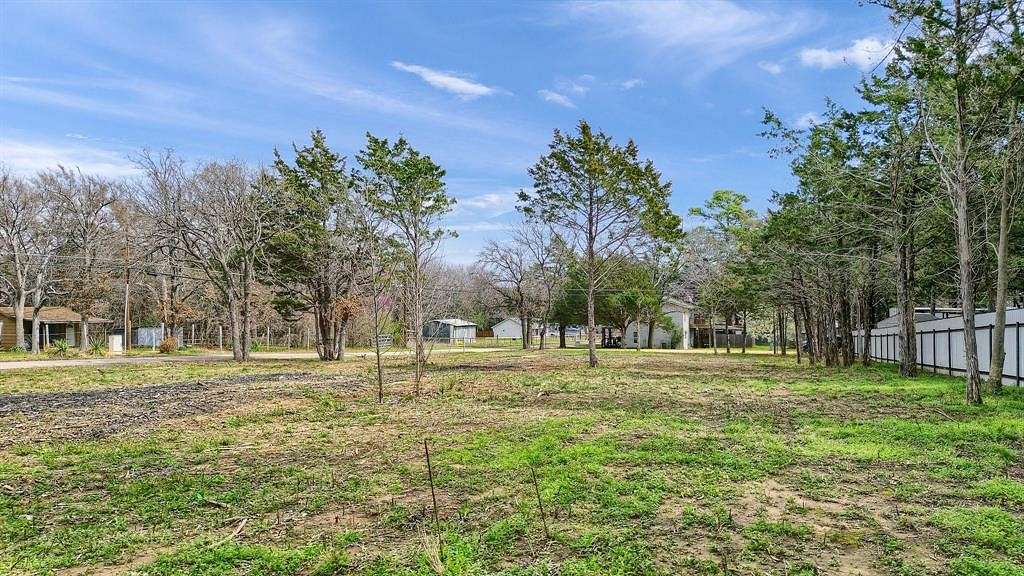 0.574 Acres of Residential Land for Sale in Gordonville, Texas