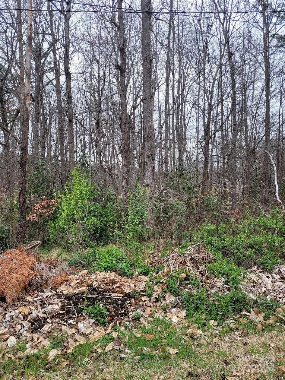 1.5 Acres of Residential Land for Sale in Gastonia, North Carolina