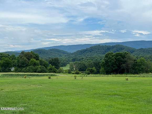 30 Acres of Agricultural Land for Sale in Maryville, Tennessee