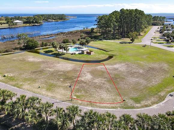 0.097 Acres of Residential Land for Sale in Carrabelle, Florida