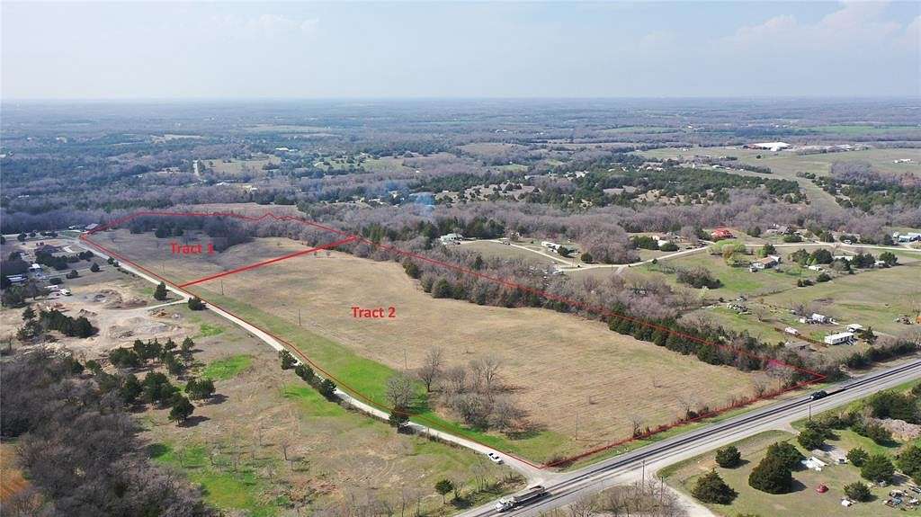 15.9 Acres of Land for Sale in Whitewright, Texas