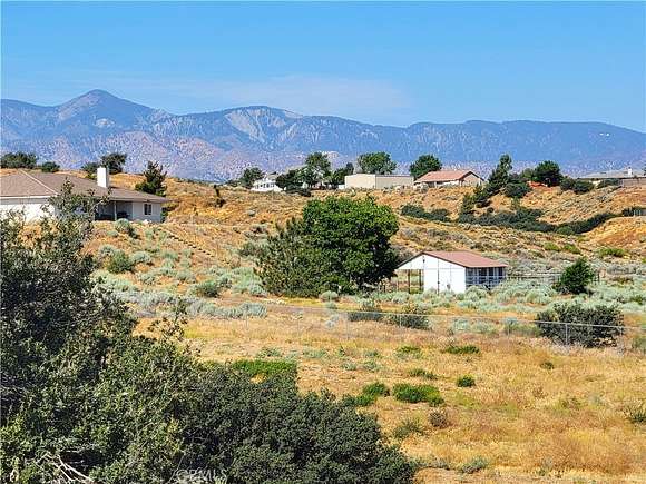 1.8 Acres of Residential Land for Sale in Oak Hills, California