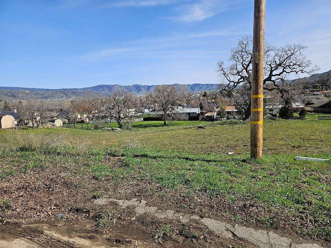 Residential Land for Sale in Tehachapi, California