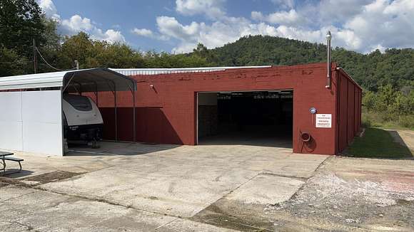 2.6 Acres of Improved Commercial Land for Lease in Cosby, Tennessee