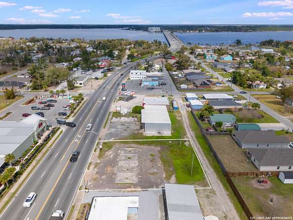 0.28 Acres of Commercial Land for Sale in Lynn Haven, Florida