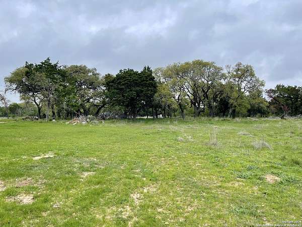 1 Acre of Residential Land for Sale in New Braunfels, Texas