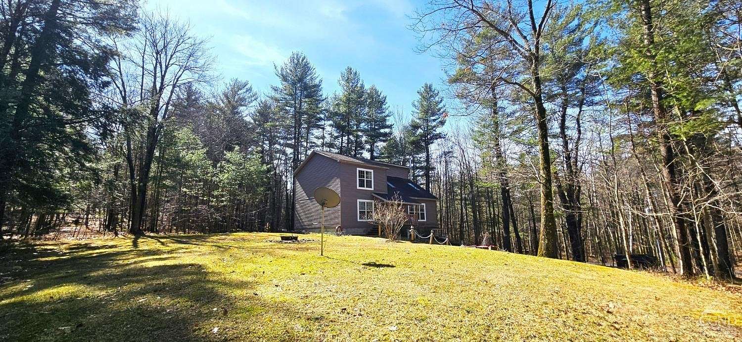2 Acres of Residential Land with Home for Sale in Austerlitz, New York