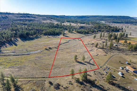 8.9 Acres of Residential Land for Sale in Reardan, Washington