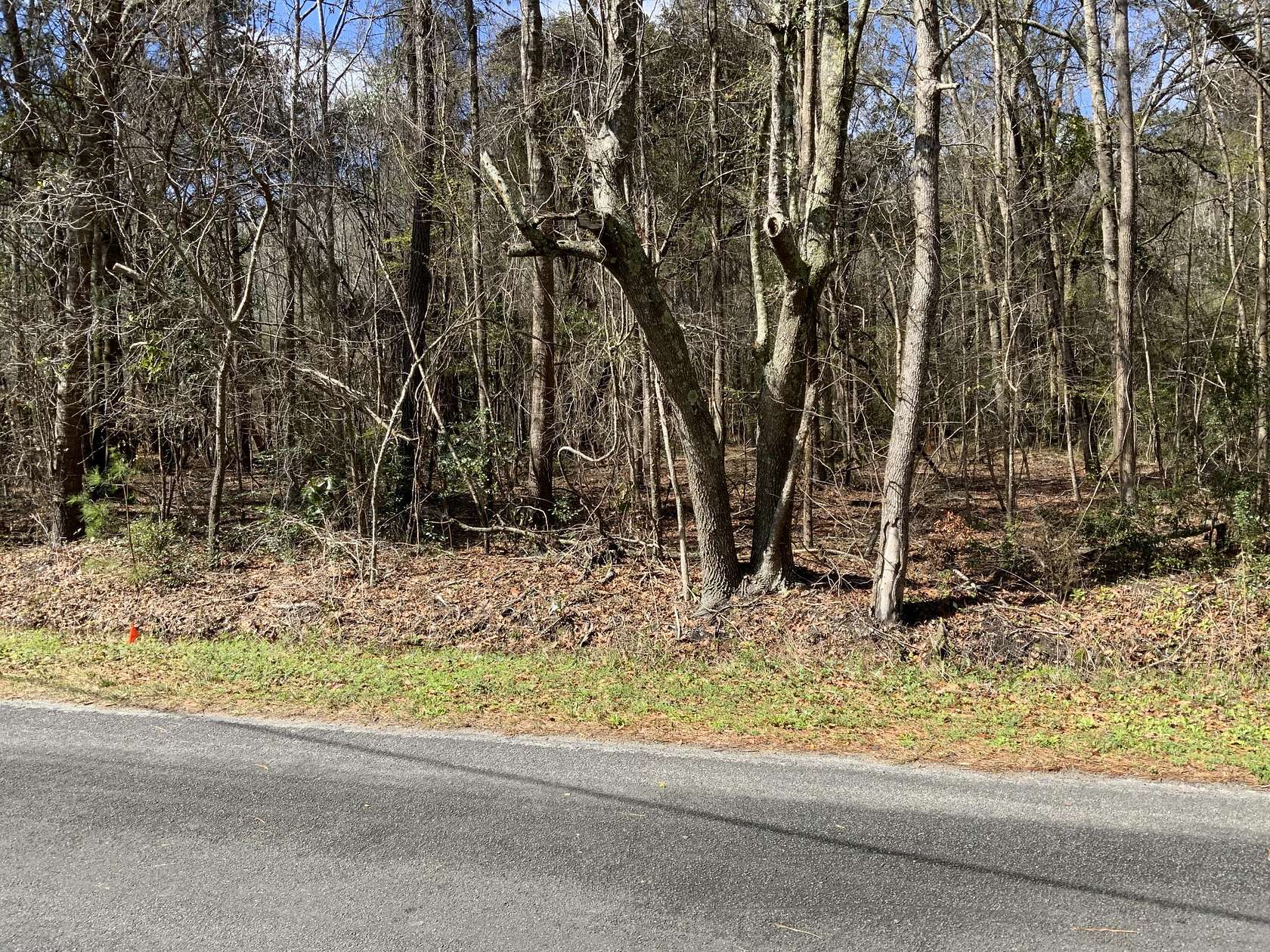 4 Acres of Residential Land for Sale in Adams Run, South Carolina
