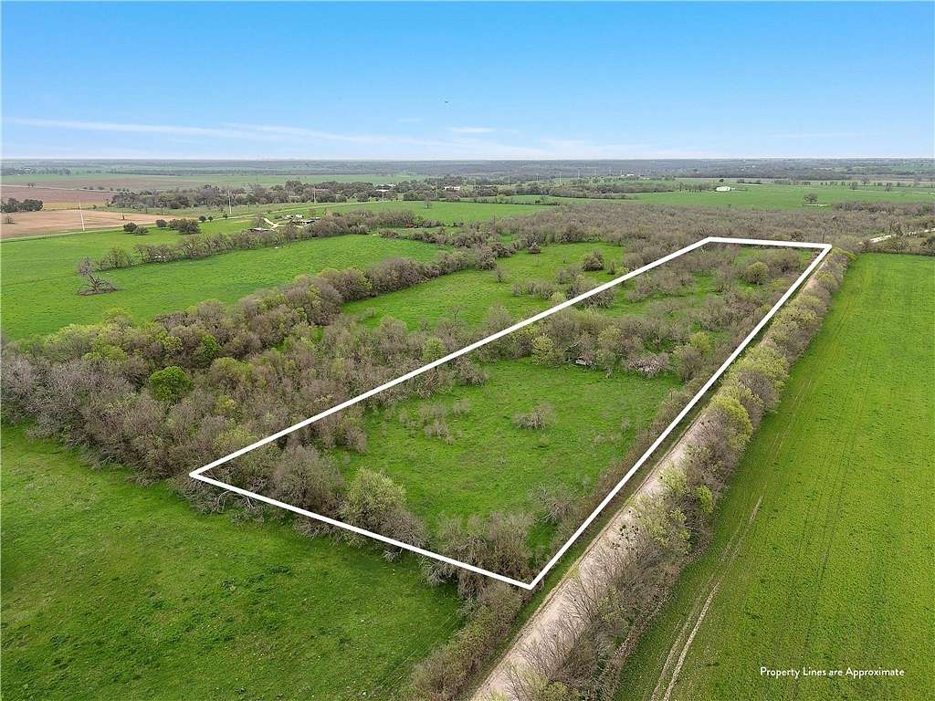 6.9 Acres of Residential Land for Sale in Marlin, Texas