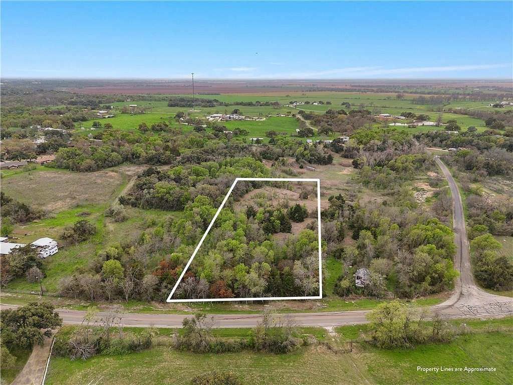 3.7 Acres of Residential Land for Sale in Marlin, Texas