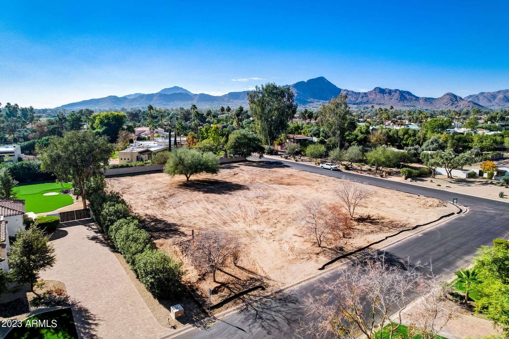 1 Acre of Residential Land for Sale in Paradise Valley, Arizona