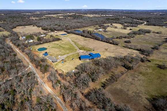 18.7 Acres of Land with Home for Sale in Mabank, Texas