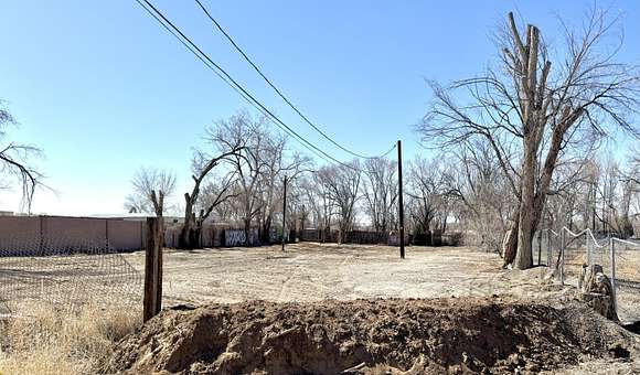 0.5 Acres of Land for Sale in Albuquerque, New Mexico