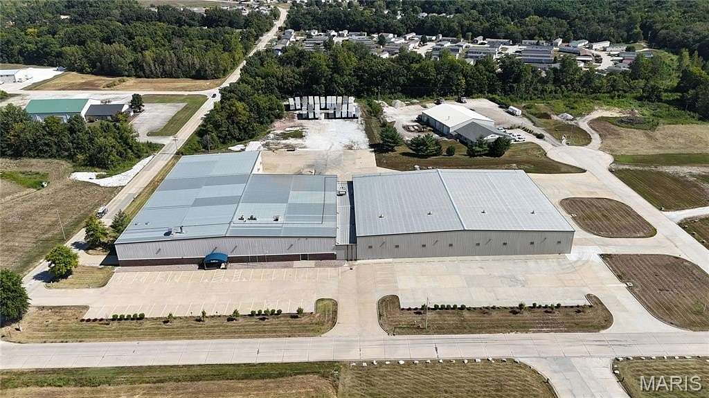 7.16 Acres of Improved Commercial Land for Sale in Moscow Mills, Missouri