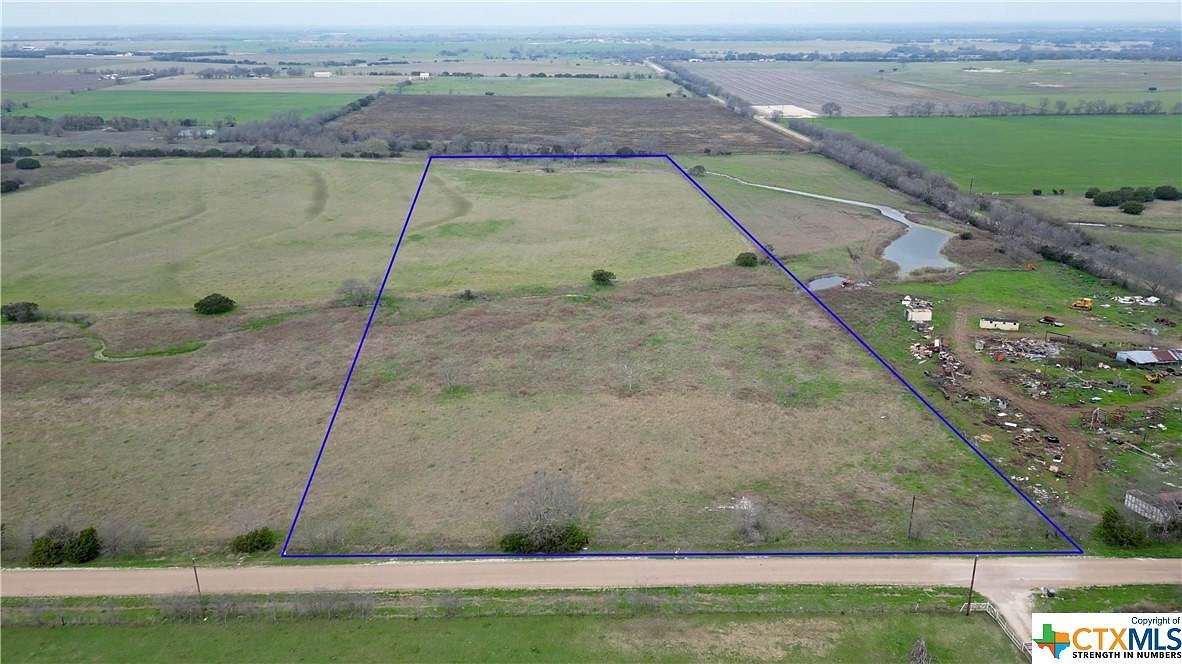 11.07 Acres of Land for Sale in Gatesville, Texas