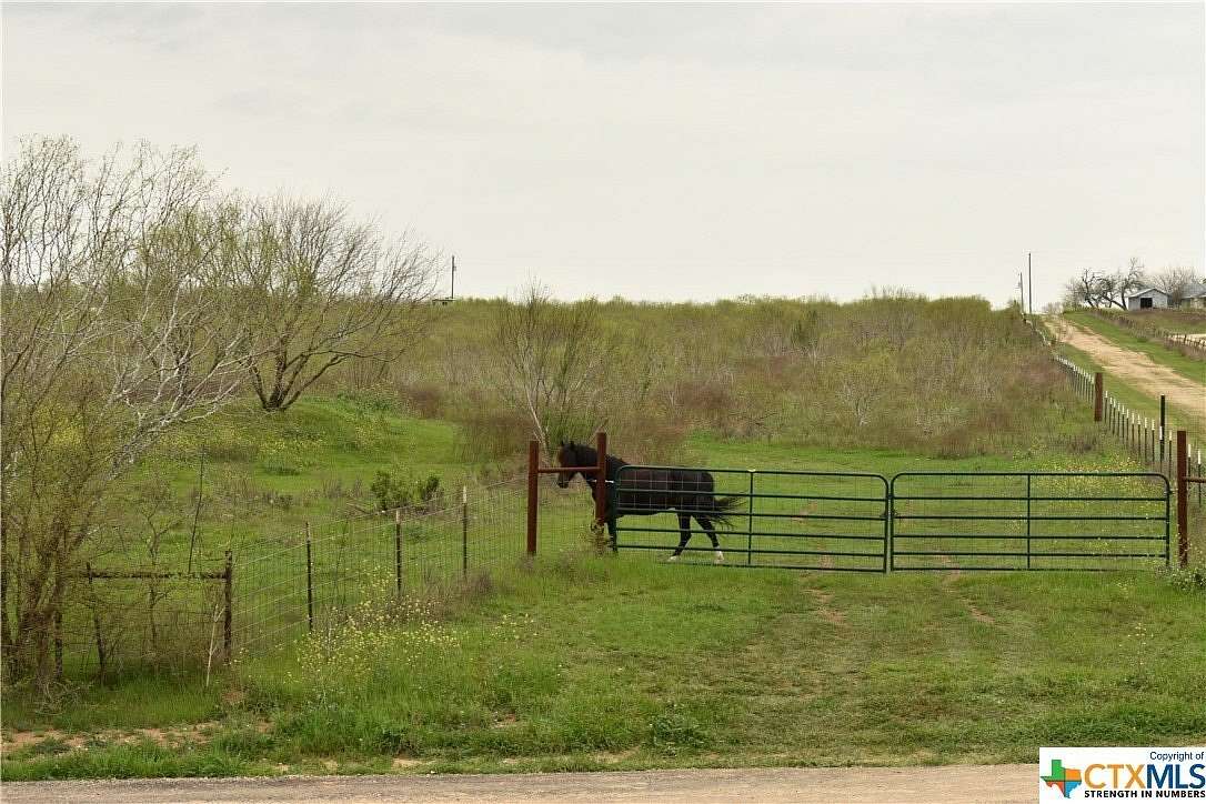 7.412 Acres of Agricultural Land for Sale in Red Rock, Texas