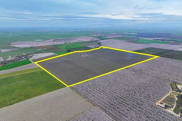 443 Acres of Agricultural Land for Sale in Planada, California