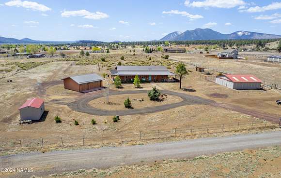 10.5 Acres of Land with Home for Sale in Flagstaff, Arizona