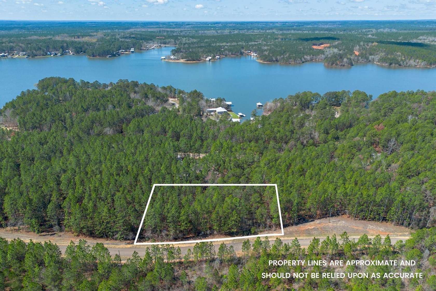 1.2 Acres of Residential Land for Sale in Lumberton, Mississippi