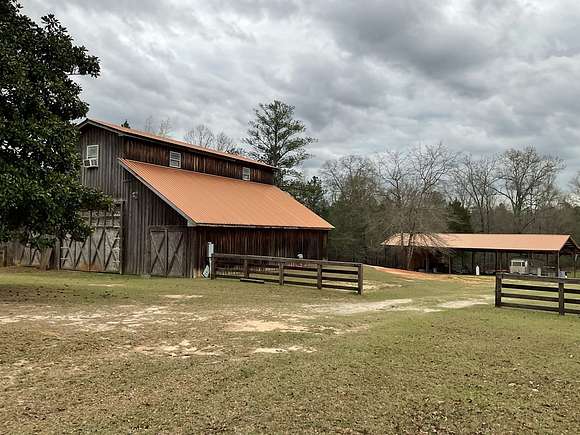 127 Acres of Recreational Land with Home for Sale in Irwinton, Georgia