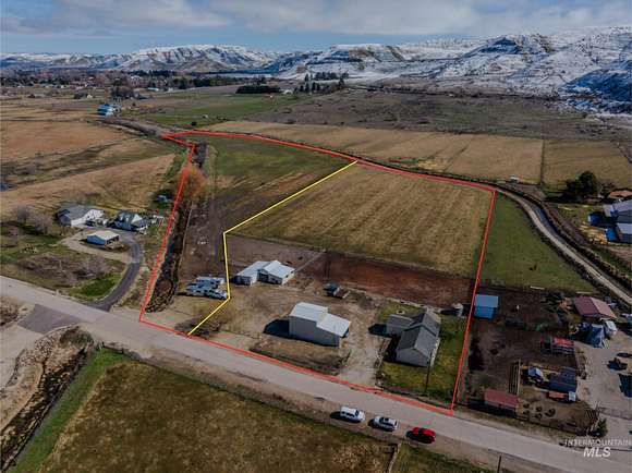 5.1 Acres of Land with Home for Sale in Emmett, Idaho