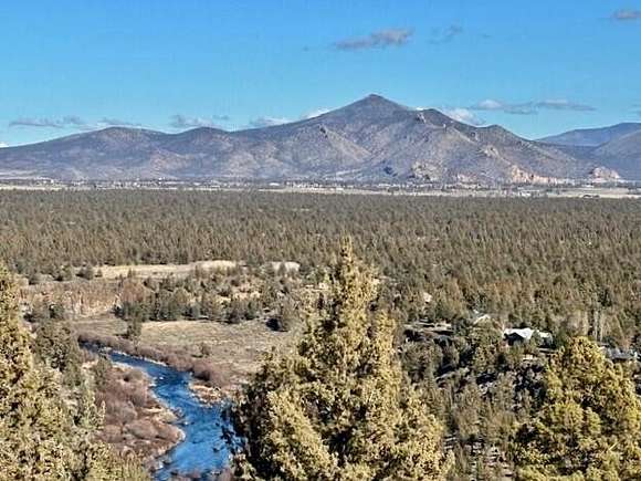 11 Acres of Land with Home for Sale in Terrebonne, Oregon